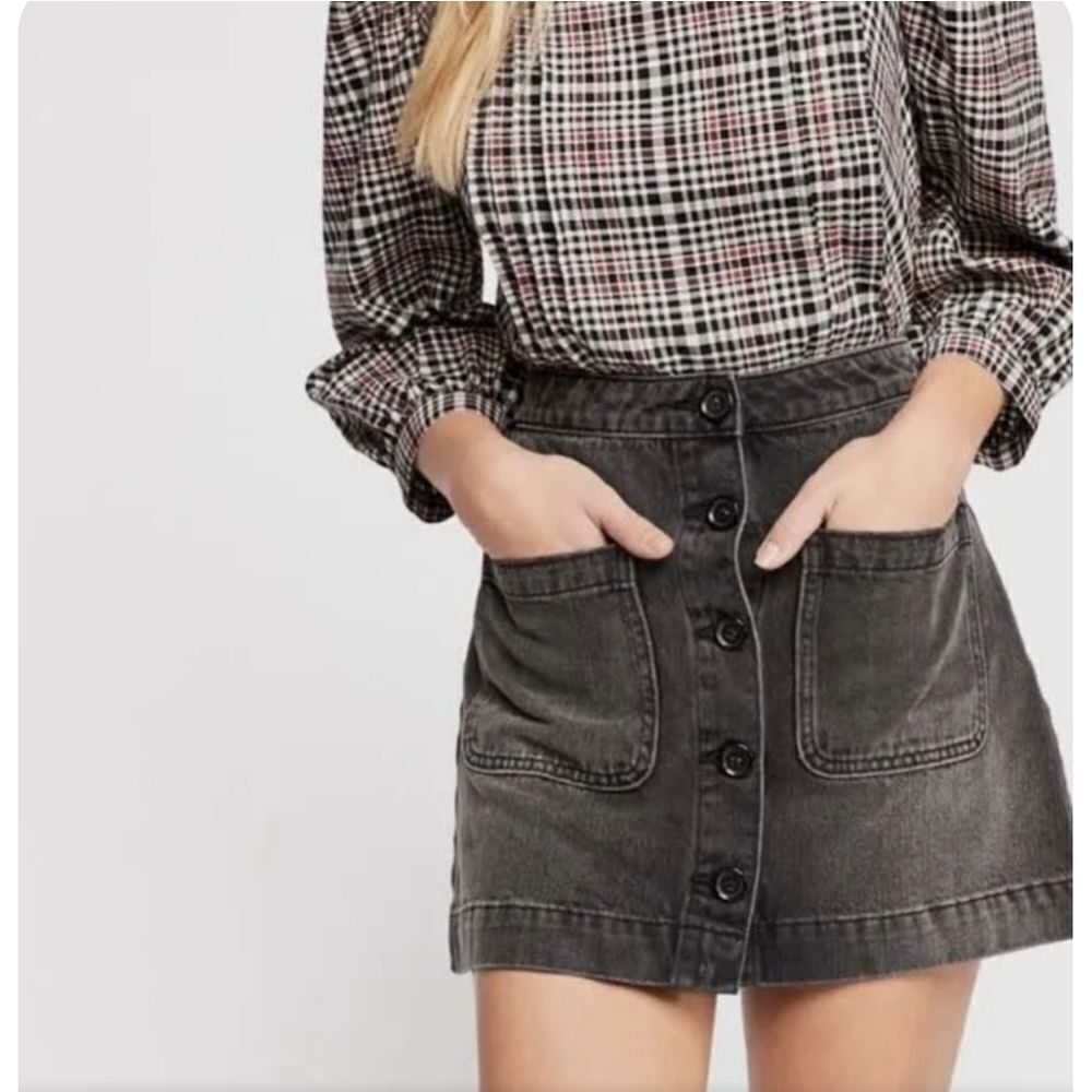 Free People Don't Get Me Wrong Button Front Denim Miniskirt in Stonewash Black
